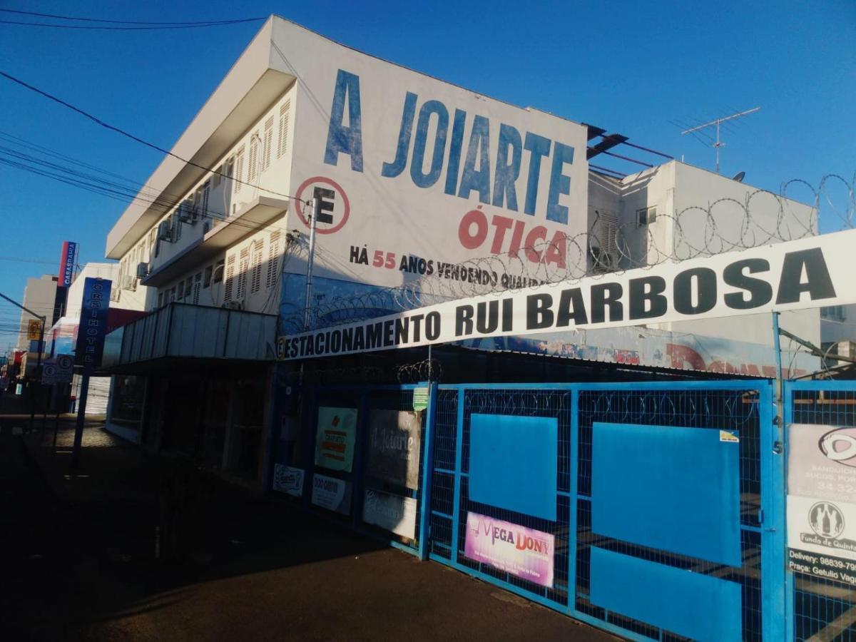 Orsi Hotel Araguari Buitenkant foto